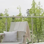 -2 Bedroom- Premium Baltic With Access Rewal
