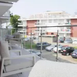 -2 Bedroom- Premium Baltic With Access *