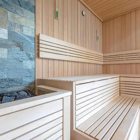 -2 Bedroom- Premium Baltic With Access Apartment *