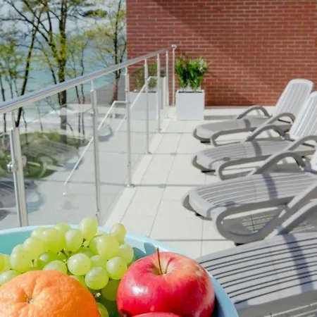 -2 Bedroom- Premium Baltic With Access Apartment Rewal