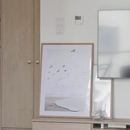 -2 Bedroom- Premium Baltic With Access *