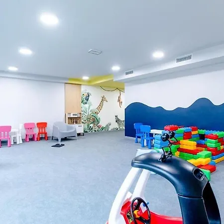 -2 Bedroom- Premium Baltic With Access Apartment