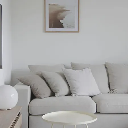 Apartment -2 Bedroom- Premium Baltic With Access *