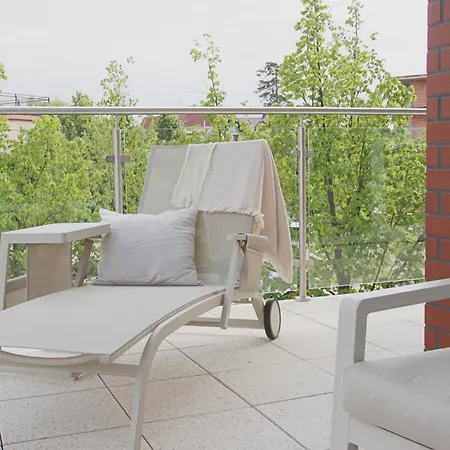 -2 Bedroom- Premium Baltic With Access