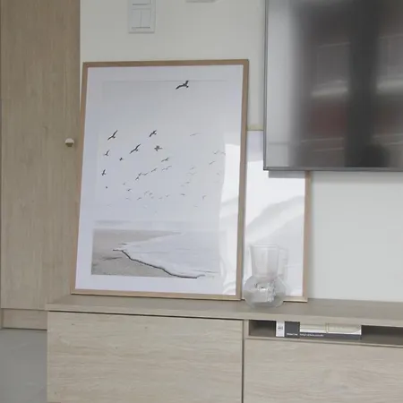 -2 Bedroom- Premium Baltic With Access Apartment Rewal