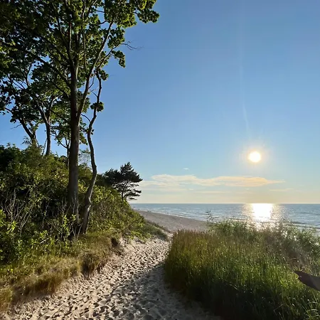 -2 Bedroom- Premium Baltic With Access 里沃