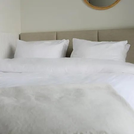 -2 Bedroom- Premium Baltic With Access 公寓 *