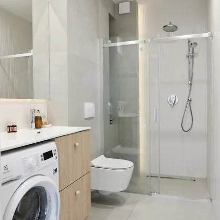 Apartment -2 Bedroom- Premium Baltic With Access *
